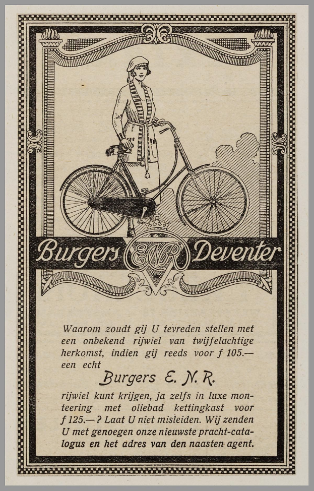 Frau auf einem Fahrrad in einer alten Werbung für Burgers Deventer, mit Text, der die Eigenschaften des Fahrrads beschreibt.