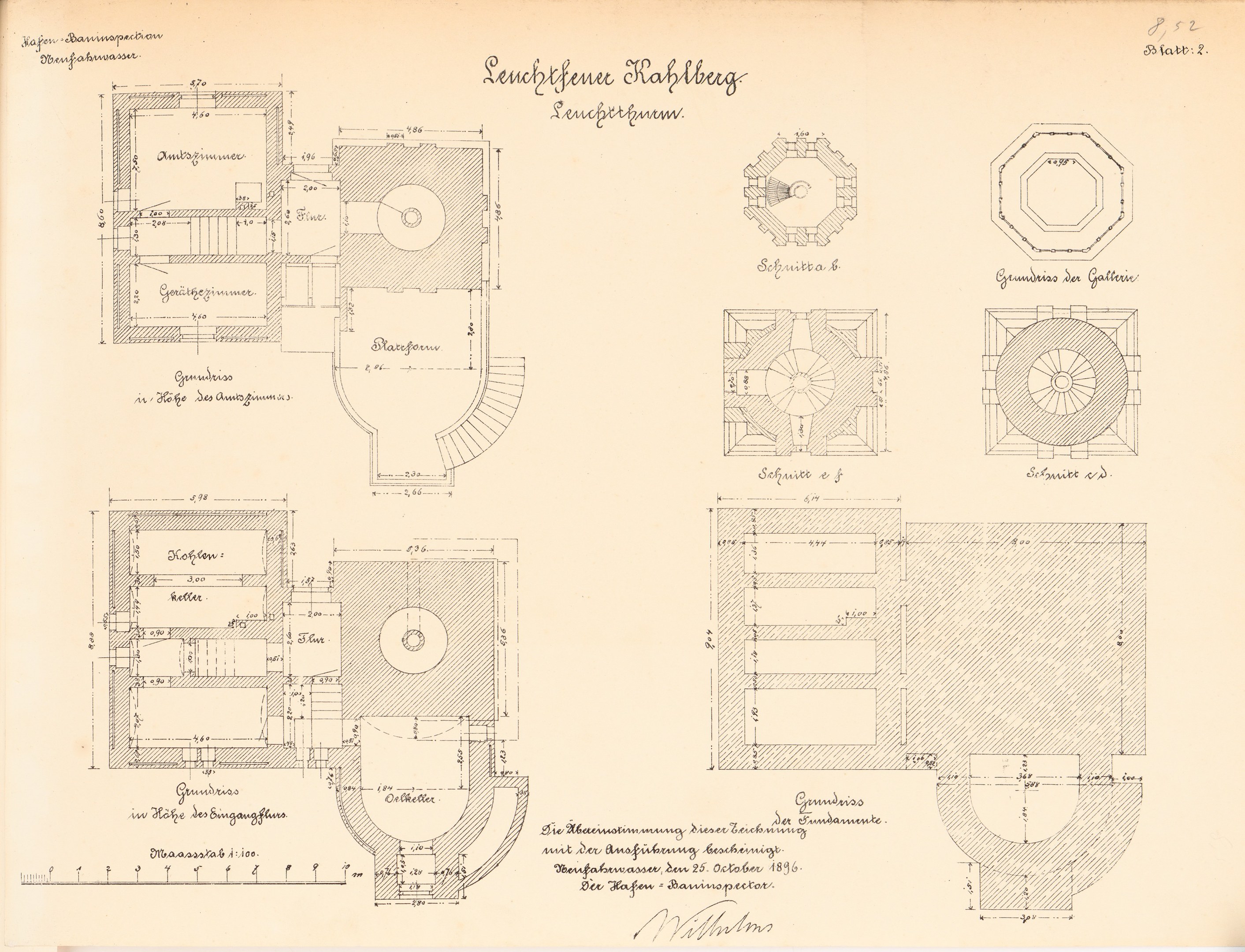 Old book open to a detailed floor plan drawing of the Leuchtführerhof building in Hamburg, Germany, with labeled architectural features and text describing its layout.