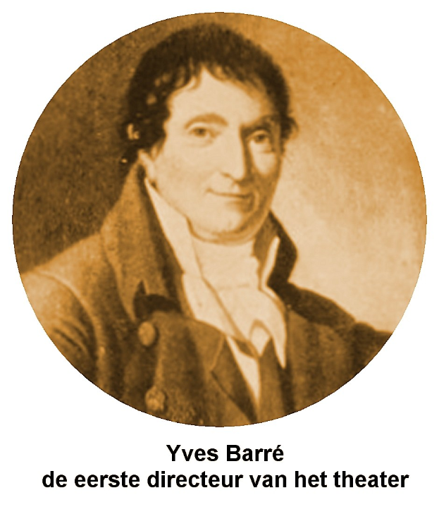 Portrait von Yves Barre, dem Theaterregisseur, in einem schwarzen Anzug und weißem Hemd mit ernster Miene, zurückgekämmtem Haar und direktem Blick in die Kamera, mit fetter Schrift unten.