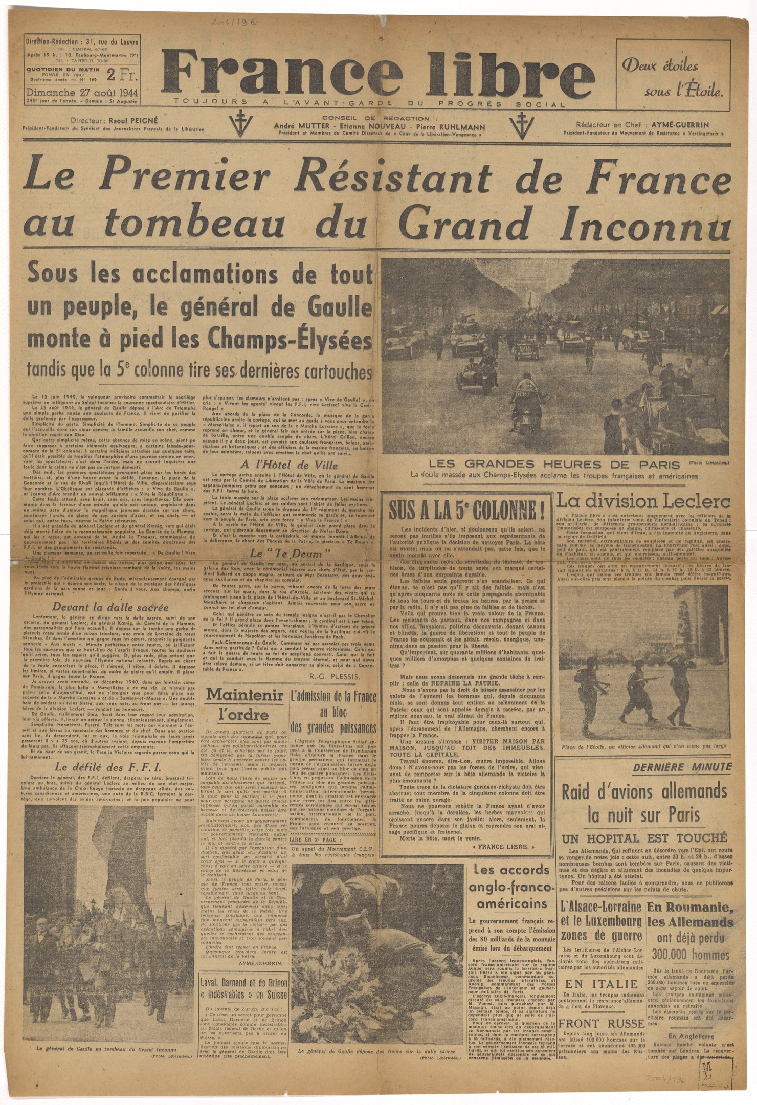 Titelseite der französischen Zeitung 'Frankreich frei' mit Schwarz-Weiß-Bildern eines Mannes im Anzug, einer Frau im Kleid und eines Kindes, mit vergilbtem Papier und fetter schwarzer Schrift.