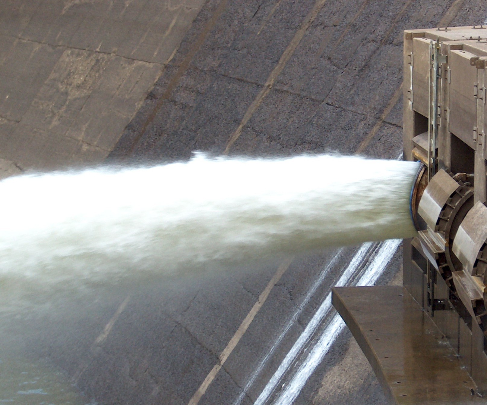 Energyminer's River Turbines Exist. The Cheap Baseload Claim Needs Operating Data.