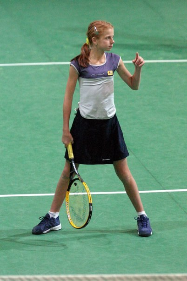 Eala überrascht Queen's-Champion Vekic