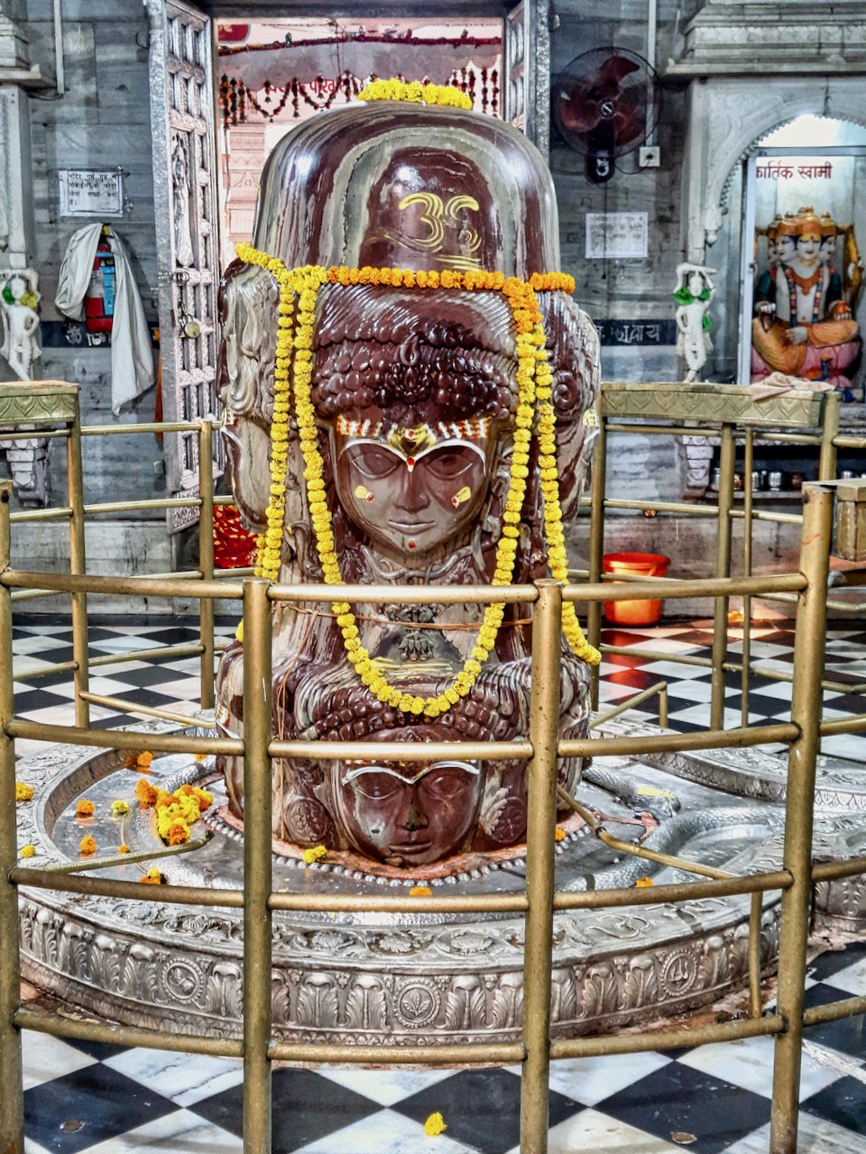 Shivaji-Statue in Mira-Bhayandar: Politischer Streit um Risse und Standort