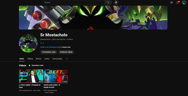 Screenshot einer Website mit schwarzem Hintergrund, das animierte Bilder und Text enthält und den Titel 'Wie lade ich YouTube-Videos herunter' trägt, was auf einen YouTube-Videostreaming-Dienst hinweist.