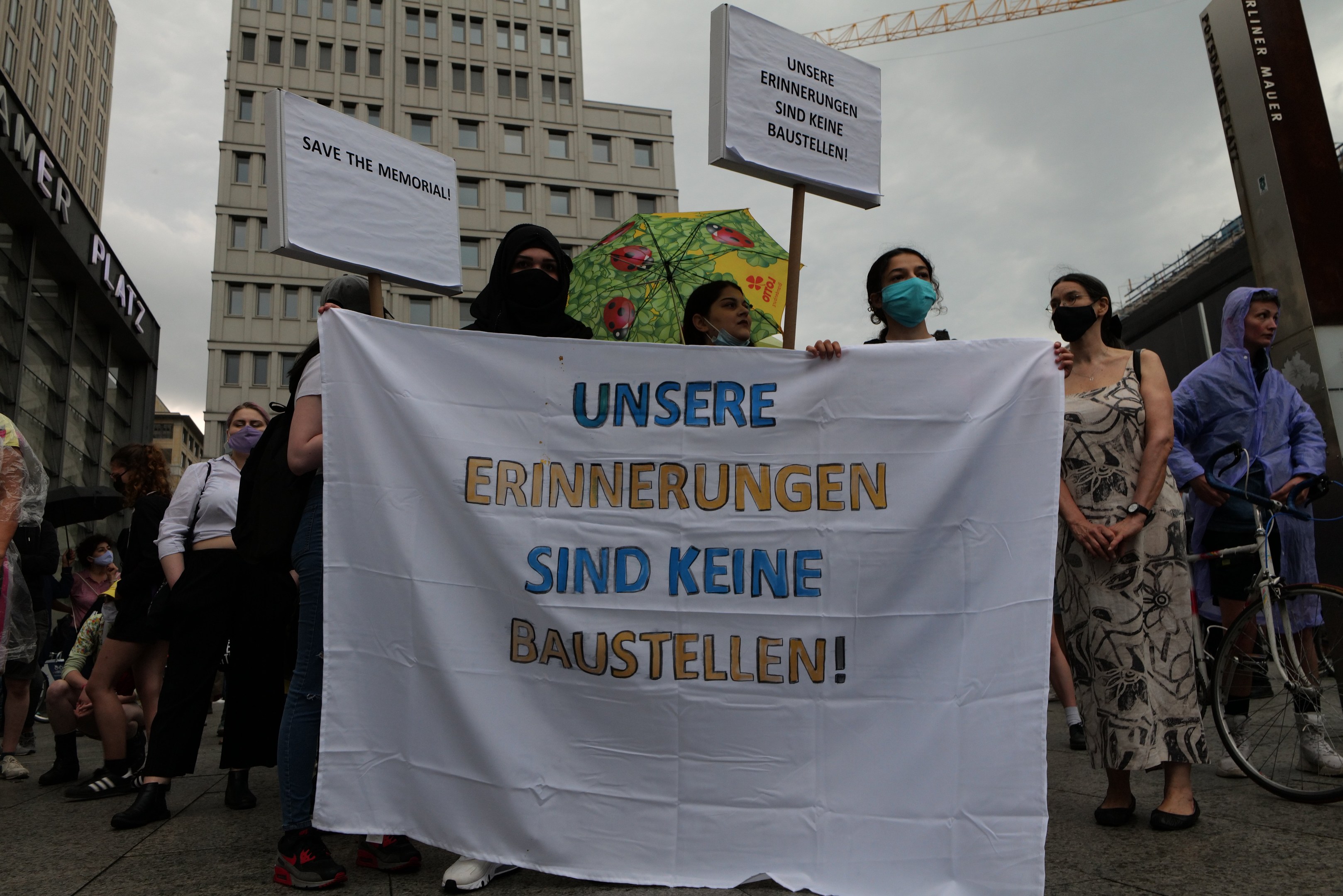 Wien stoppt kostümierte Ticketverkäufer in Top-Touristenlagen bis Juni