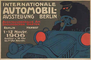Ein Plakat wirbt für eine internationale Automesse in Berlin, das eine Karikatur eines Menschen zeigt, der ein Auto fährt, und Text enthält.